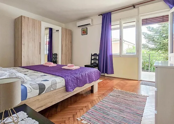 Aleksandra Lejlighed